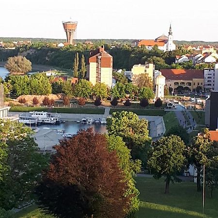 Apartman Panorama Vukovar Exteriér fotografie