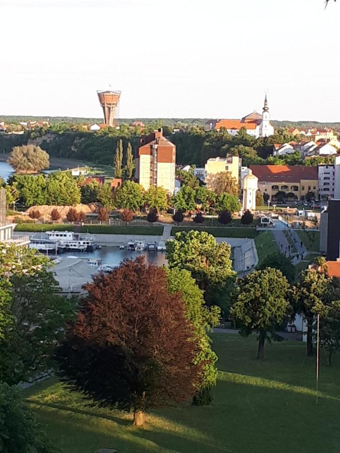 Apartman Panorama Vukovar Exteriér fotografie